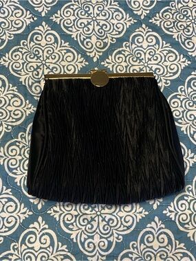 LA REGALE Black Ruched GOLD-Metal Trim Evening Clutch
